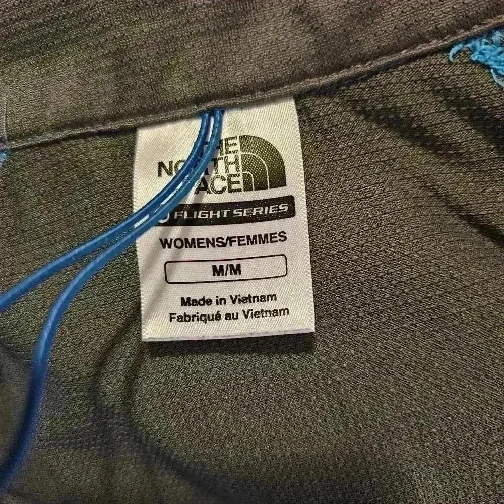 The North Face Women's Flight Series Jacket - Medium - Picture 4 of 7